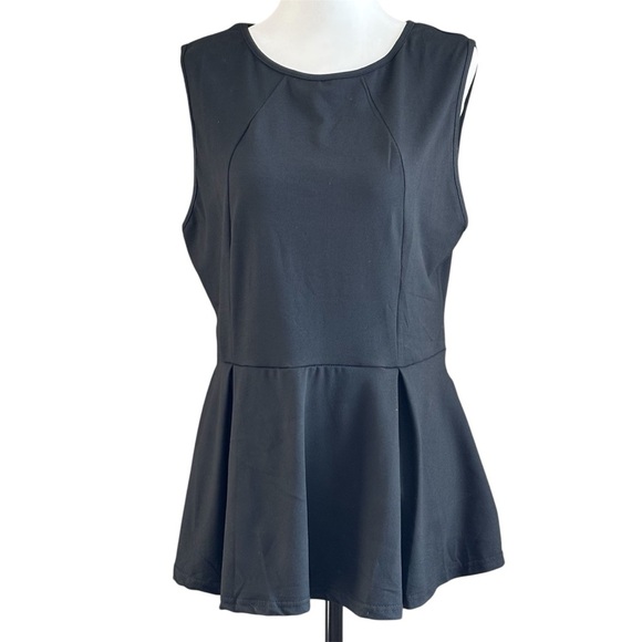 NWOT Sleeveless Peplum Top - Picture 1 of 2